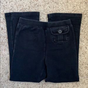 Girls black pants size 4T little legends